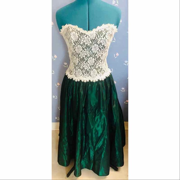 Jessica McClintock Dresses & Skirts - Vintage 80’s Prom Dress Jessica McClintock Dresses & Skirts - Vintage 80’s Prom Dress